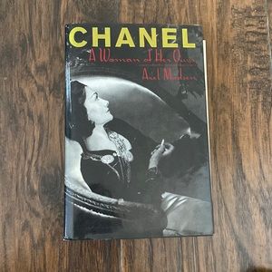 Chanel book